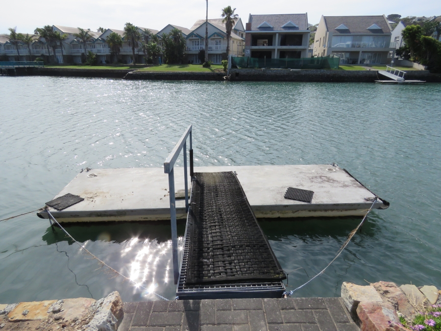 4 Bedroom Property for Sale in Royal Alfred Marina Eastern Cape